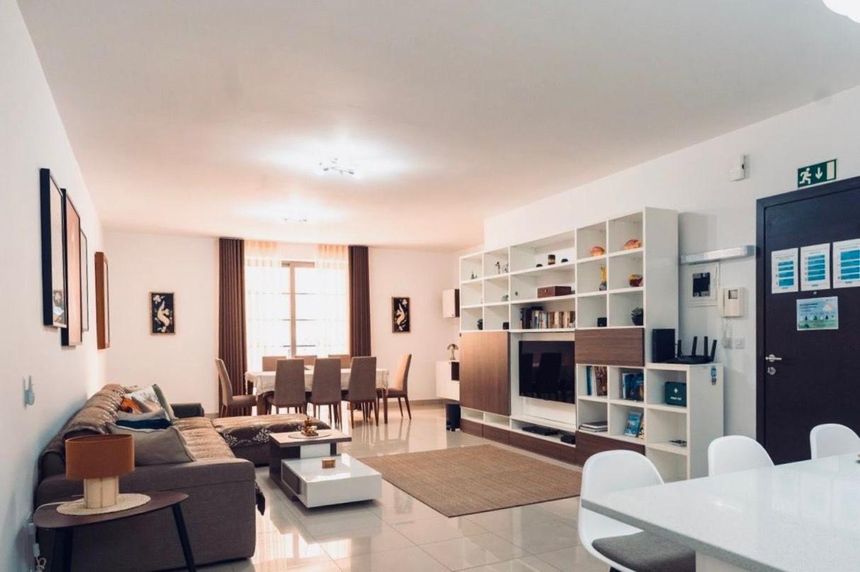 Belmonte Heights - Luxury 3 Bedroom Apartment Sliema Buitenkant foto